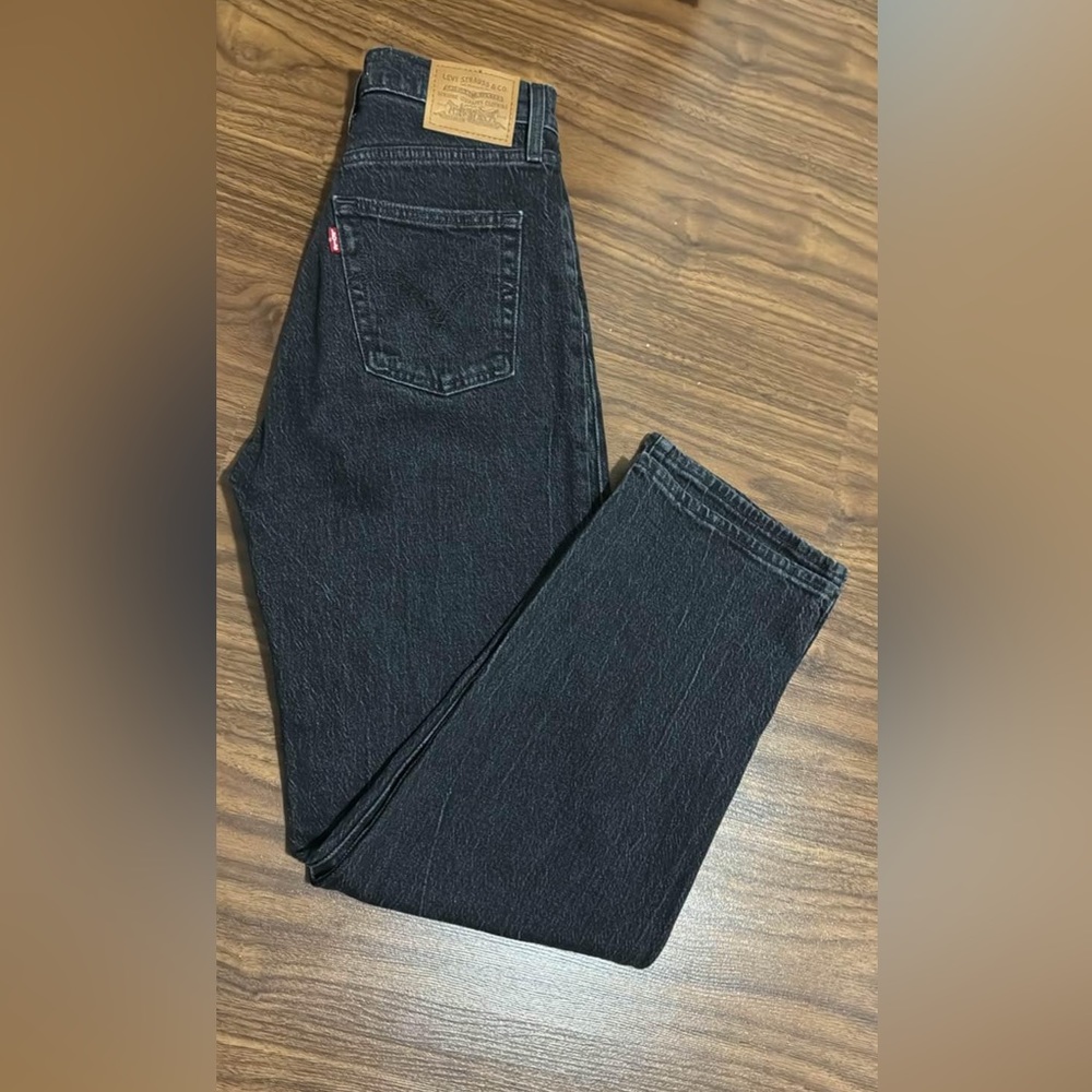 Levi’s Ribcage Straight Ankle Jeans